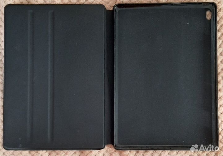 Планшет Lenovo TB X104L