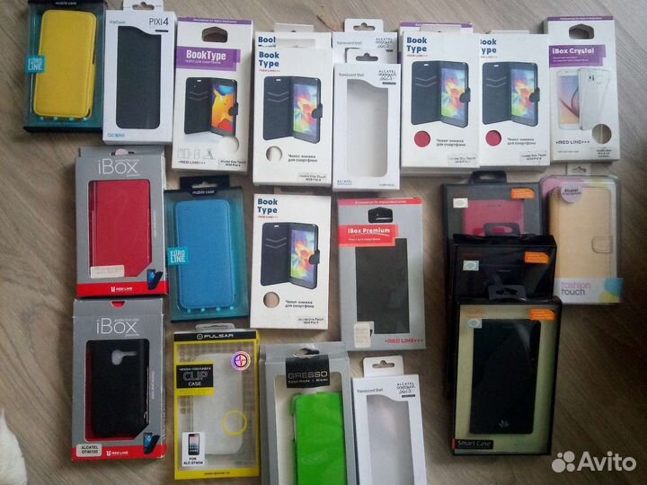 Чехлы на телефоны