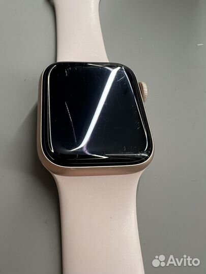 Apple watch 4, 40mm, розовые оригинал б/у