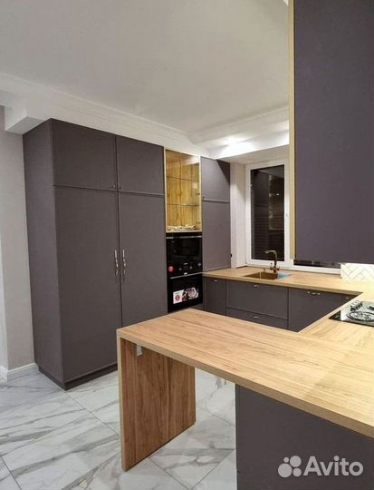 Кухня в стиле минимализм на заказ от производителя