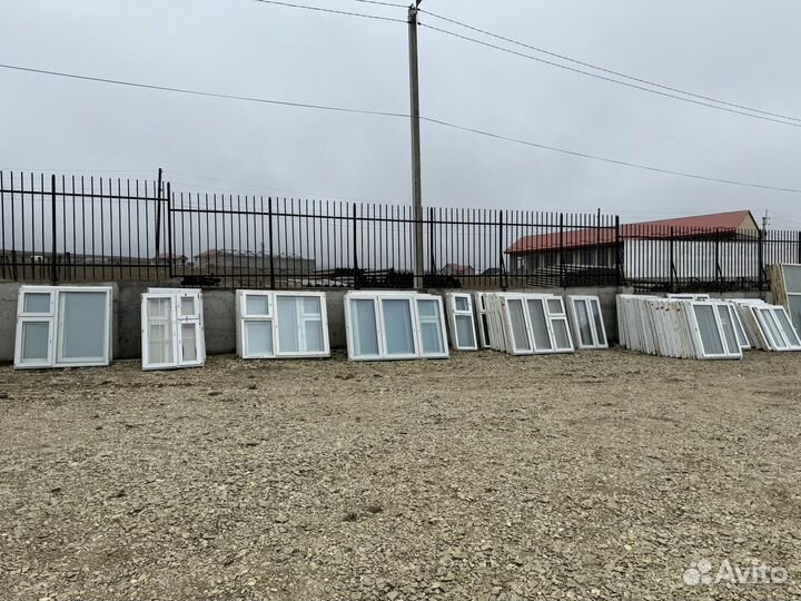 Пластиковые двери и окна б/у