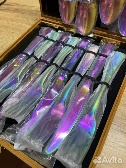 Столовые приборы новые