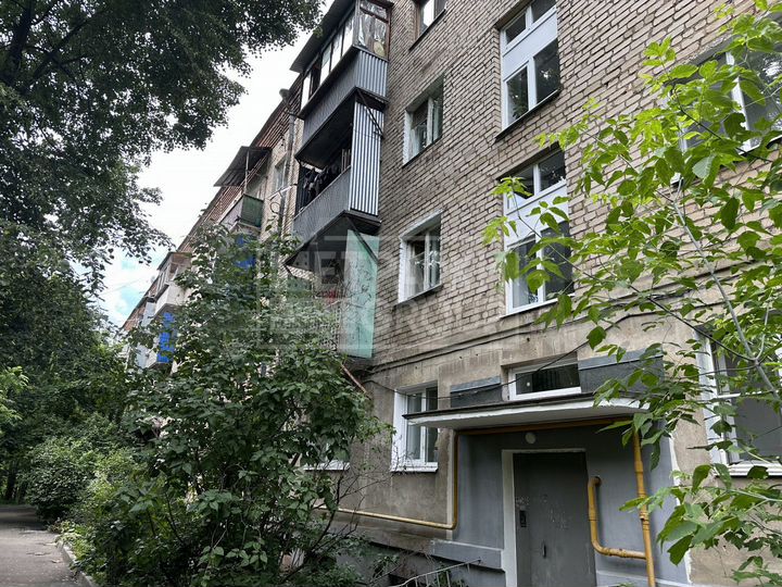 2-к. квартира, 46 м², 2/4 эт.