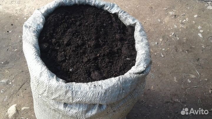 Плодородный грунт Чернозем в мешках