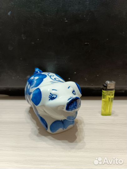 Фигурка свиньи Гжель
