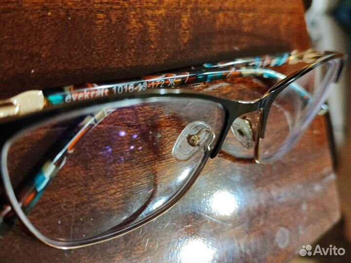 Очки с диоптриями -1.5 и -1.75