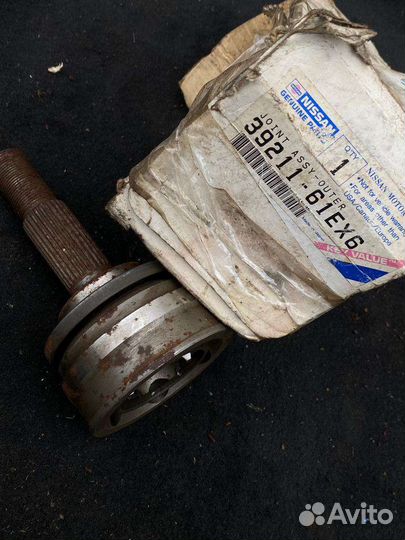 Шрус наружный nissan primera P10 3921161EX6