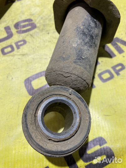 Задние амортизаторы Toyota Corolla E120