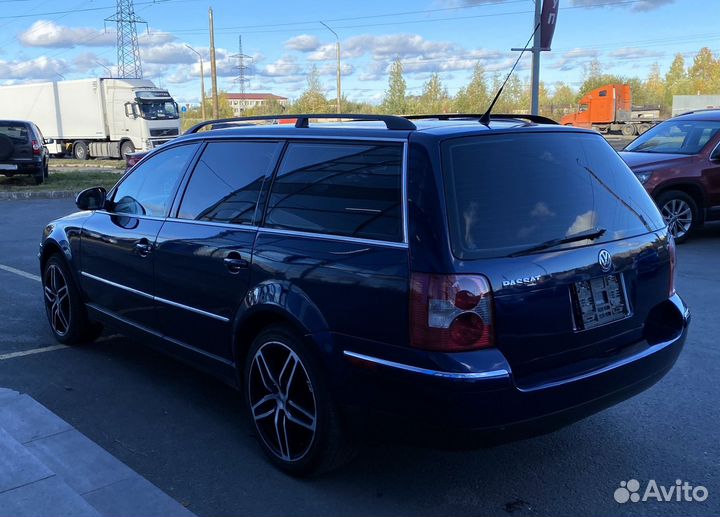 Volkswagen Passat 1.8 AT, 2004, 299 500 км