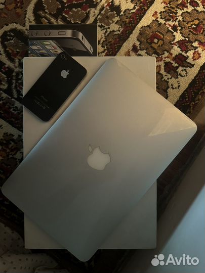 Apple MacBook Air 11 (mid 2013)