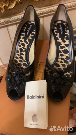 Туфли женские 38 размер