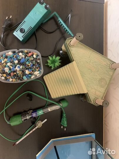 Аквариум и принадлежности