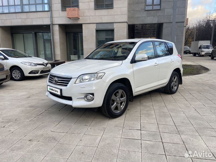 Toyota RAV4 2.0 CVT, 2012, 243 150 км