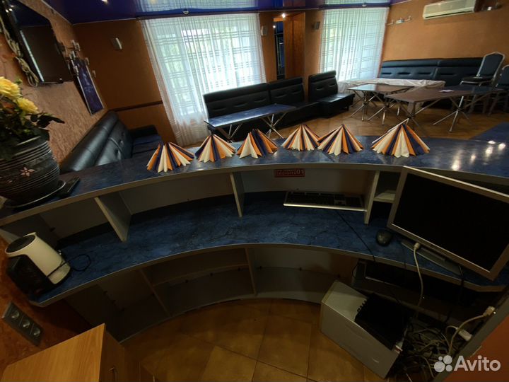 Барная стойка / ресепшн бу