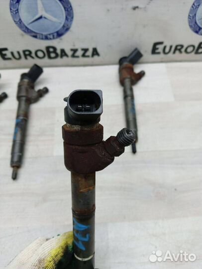 Топливная форсунка Mercedes Om640