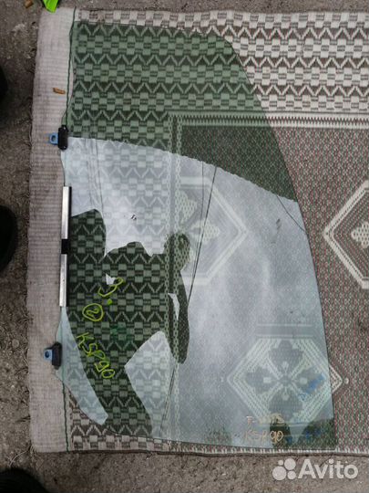 Стекло Toyota Vitz/Yaris 90