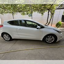 Kia Ceed 1.6 AT, 2013, 206 135 км, с пробегом, цена 1 160 000 руб.