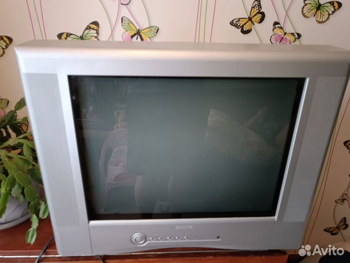 Телевизор Vestel VR2173TFS