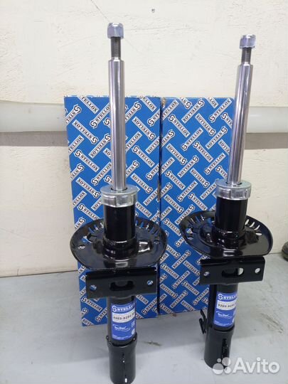 Амортизатор передний VW поло с 2010