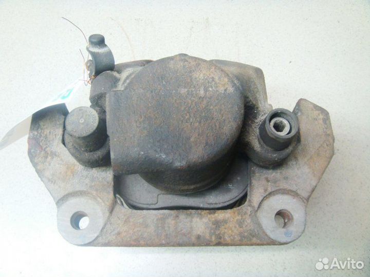 Суппорт тормозной передний левый Bmw X5 E70