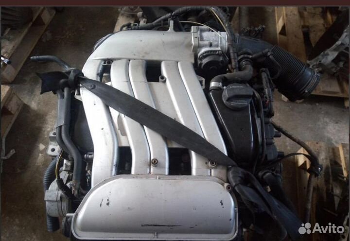 Двигатель Audi A4 2.3 AGZ