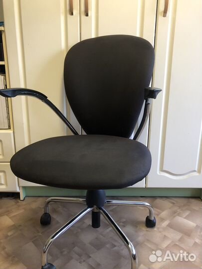 Компьютерное кресло