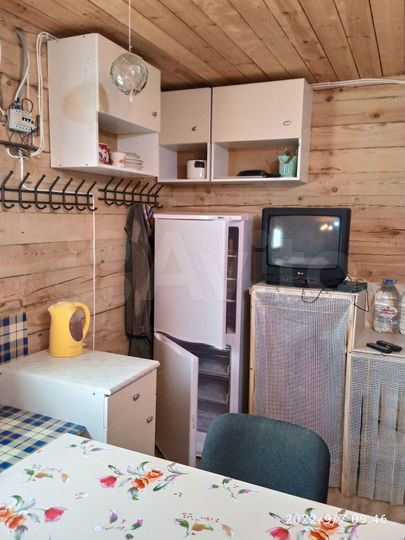 Дом 24 м² на участке 10 сот.