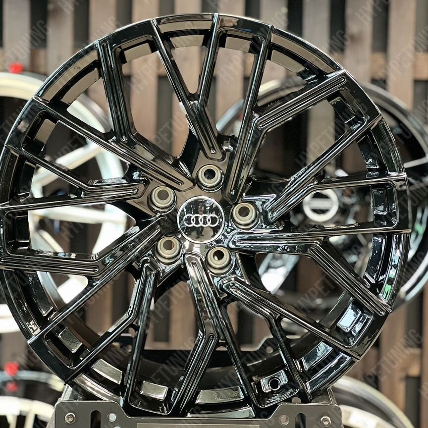 Литые диски Audi 8.5×R19 5×112