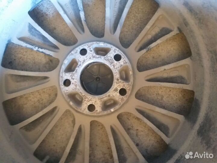 Литые диски r17 5x114 3 с резиной бу