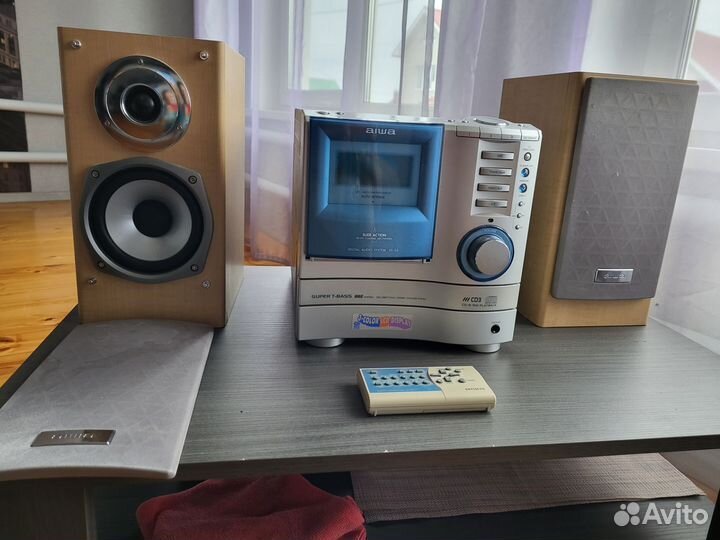 Музыкальный центр Aiwa (Япония)