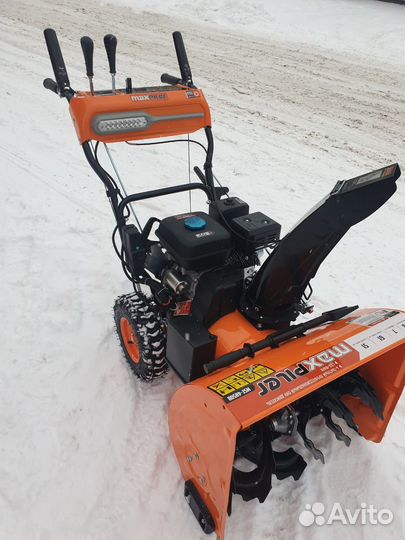 Снегоуборщик бензиновый 7 л.с+акб12В