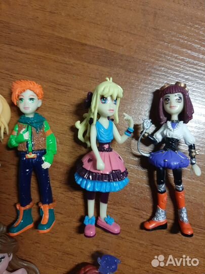 Коллекции фигурок hasbro princess disney смурфики