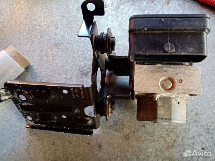 Блок абс фольксваген поло седан