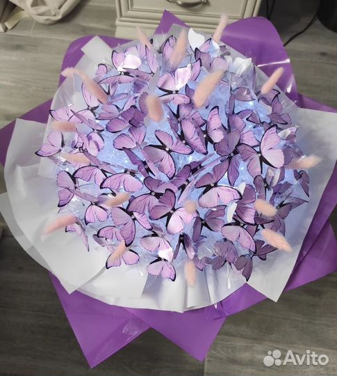 Готовый букет из бабочек