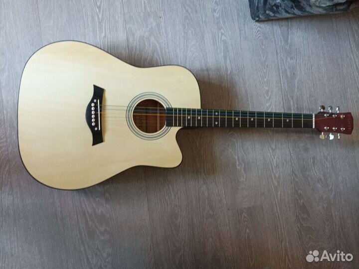 Акустическая гитара fante