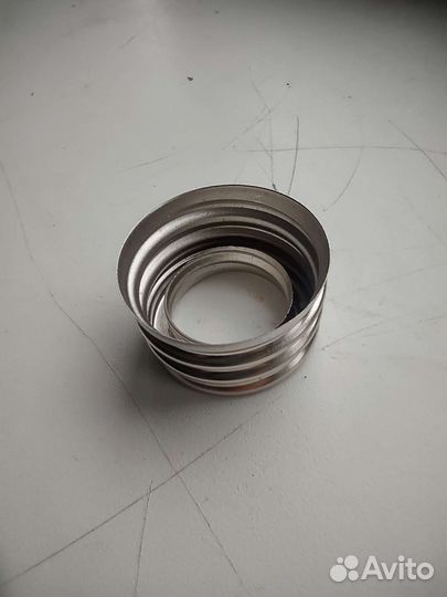 Адаптер цоколя E27 под E40