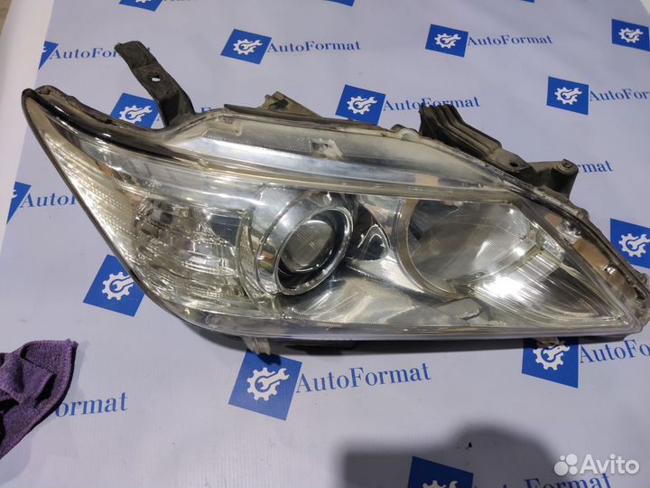 Toyota camry 50 Фара правая