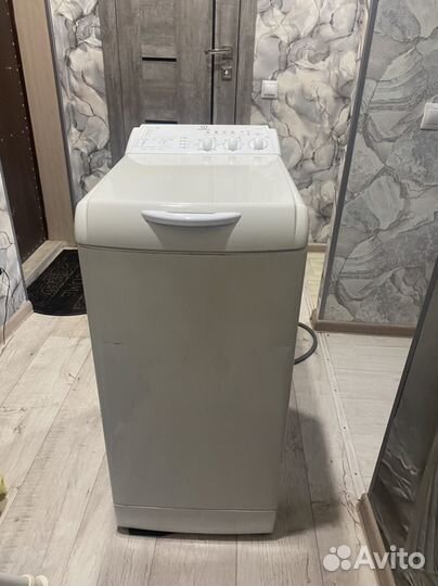 Стиральная машина с вертикальной загрузкой