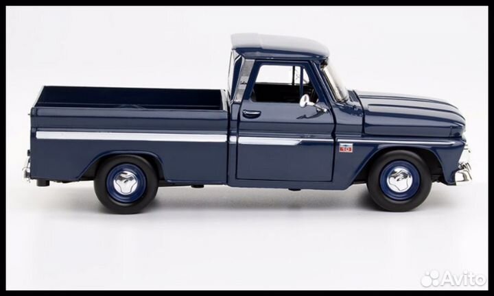Модель 1/24 Chevrolet C10 Pickup 1966г