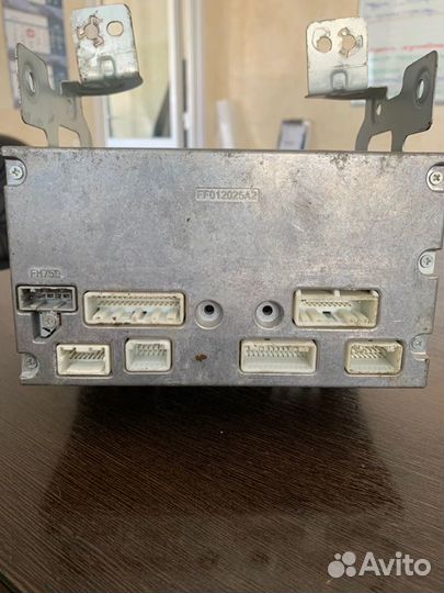 Блок управления, магнитола cd-чейнджер Nissan