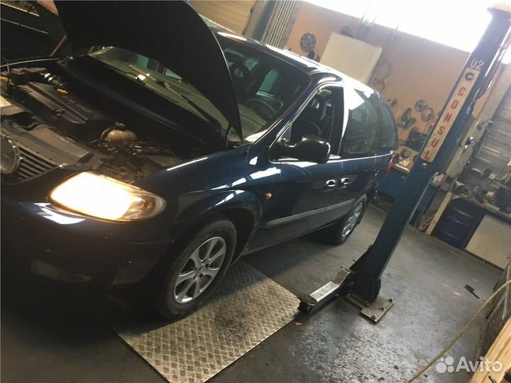 Разбор на запчасти Chrysler Voyager 2001-2007
