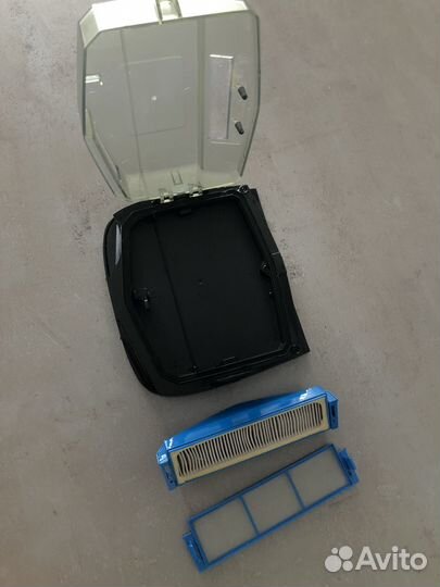 Робот пылесос Philips