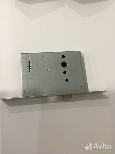 Замок врезной сувальдный Гардиан 30.11