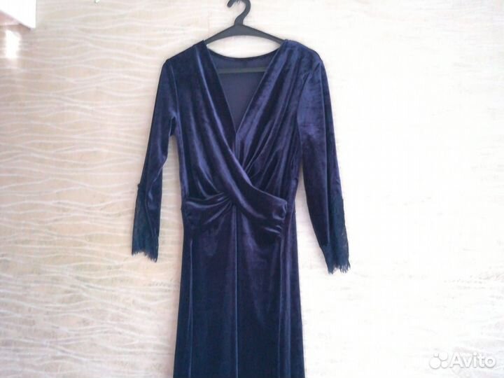 Платье миди велюр Zolla 44-46р