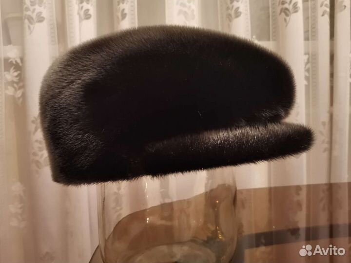 Меховая мужская кепка