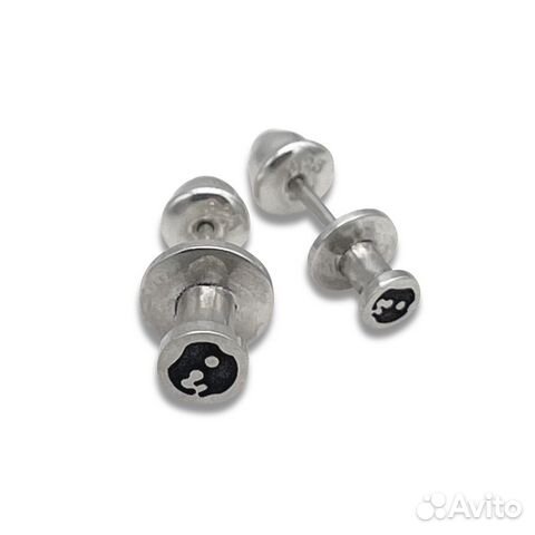 Gleb Kostin pins earings