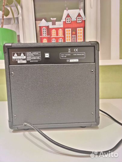 Комбоусилитель для акустической гитары stagg 10 AA