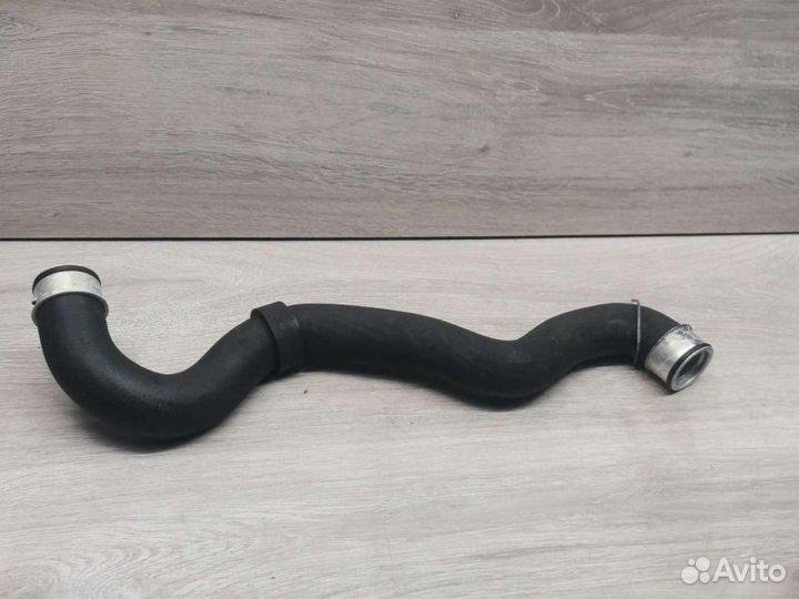 Патрубок радиатора Mercedes C W203