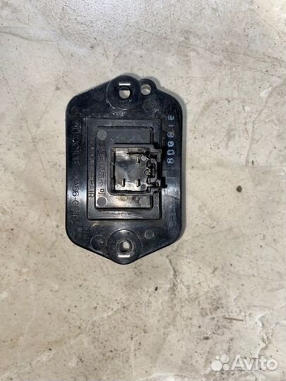 Реостат печки Mazda 6 GH 2.0 2009