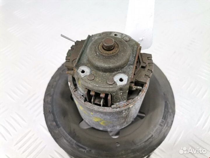 Моторчик печки для Opel Signum 13250115